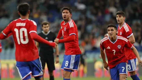 A Marcelino le piden que mire lo que hace Felipe Loyola en Chile