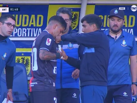 Lo mejor de la Liguilla: pegan con corchetes una camiseta