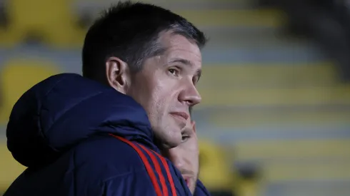 Michael Clark sigue complicando su situación al mando de la U.