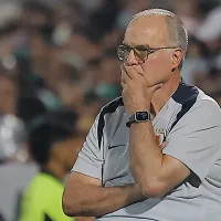 “Jugamos a nada”: Hinchas uruguayos explotan contra Marcelo Bielsa y exigen su salida antes del Mundial