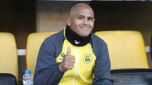 Suazo ahora será DT en la Primera