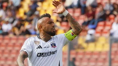 Arturo Vidal sorprendió al hablar de su suplencia en Colo Colo.