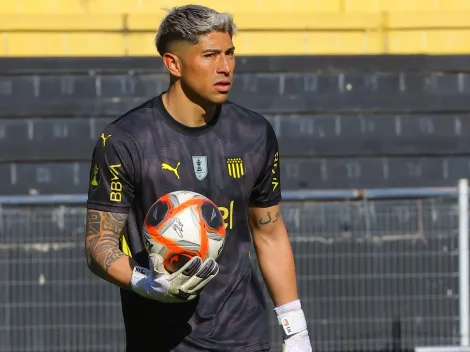 Brayan Cortés comete un blooper en la final entre Peñarol y Nacional