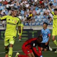 Juega en el extranjero, está de vacaciones y fue a ver a U. de Chile vs O’Higgins a la barra