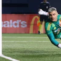 Ejemplo de superación: Cristóbal Campos se luce con notable tapadón en partido amistoso