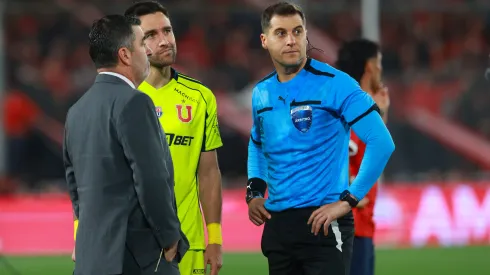 La U seguirá pagando castigo por el duelo ante Independiente.