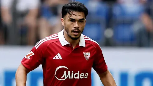 Gabriel Suazo hace sufrir al Sevilla con una lesión