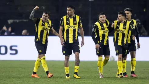 Peñarol desvinculó a Diego García, condenado a la cárcel