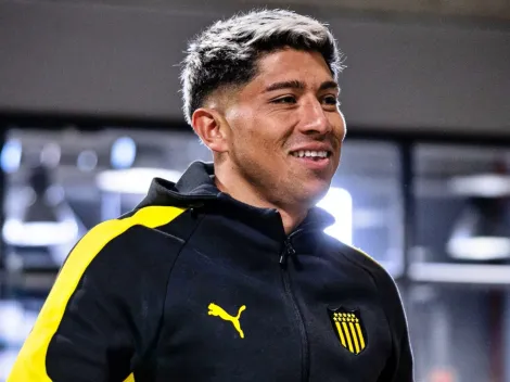 El feroz palo de Colo Colo a Peñarol: “Si quieren a Cortés tienen que…”