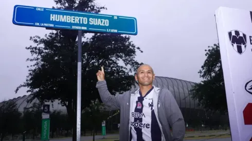 Chupete Suazo es una leyenda absoluta de Rayados.