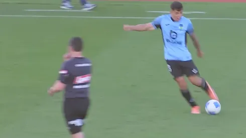 Felipe Faúndez, castigado por pelotazo al árbitro.