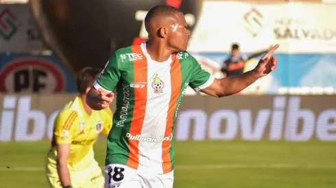 Golazo: globito de Munder a Colo Colo. El Cacique se empieza a despedir del cupo a Sudamericana.