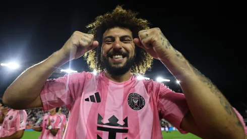 Maximiliano Falcón celebrando con Inter Miami.