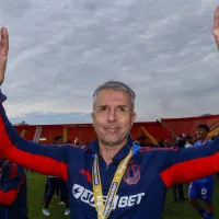 Los números no mienten: Gustavo Álvarez se mete entre los mejores DT de U. de Chile