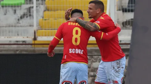 Emiliano Vecchio quiere volver para ayudar a Unión Española.