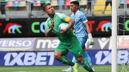 Leonardo Valencia puede cambiar de equipo.