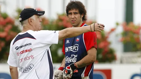 Claudio Bravo habló de Nelson Acosta.