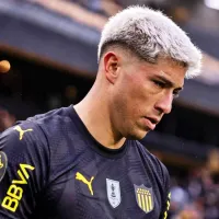 Sorpresa en Colo Colo: Peñarol toma impensada decisión con Brayan Cortés en este mercado