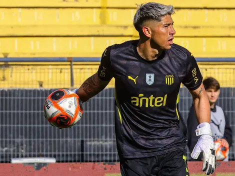 El póquer de arqueros que analiza Peñarol tras mandar de vuelta a Cortés