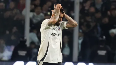 Arturo Vidal vive un presente complejo en Colo Colo.