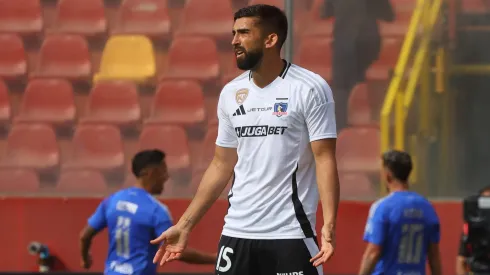 Emiliano Amor puede salir del once titular de Colo Colo y entrar un nombre inesperado.