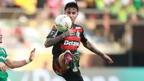 Erick Pulgar fue titular ante Cruz Azul en la Intercontinental.