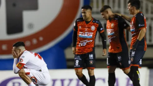 En Limache no estpan contentos con el intento desesperado de la Unión Española e Iquique por no descender.