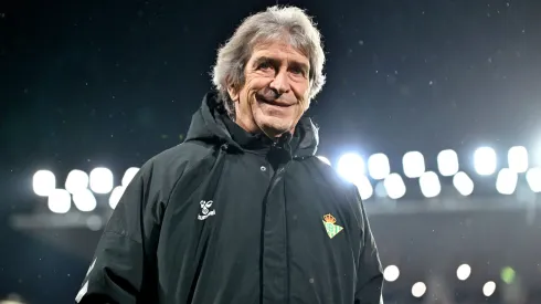 Manuel Pellegrini recibe feroz crítica desde Madrid