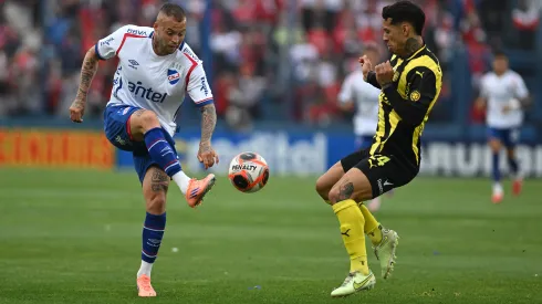 Nicolás López juega en Nacional.