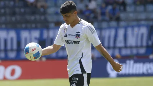 El problema en el contrato que impide la salida de Aquino de Colo Colo