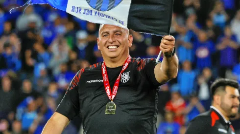 Jaime García seguirá al mando de Huachipato para el 2026.