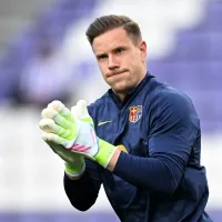 Fue una gran molestia para Claudio Bravo y ahora amenaza con dejar en la banca al Dibu Martínez