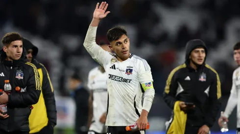 El Vicho, ni cerca, aún, de irse de Colo Colo.