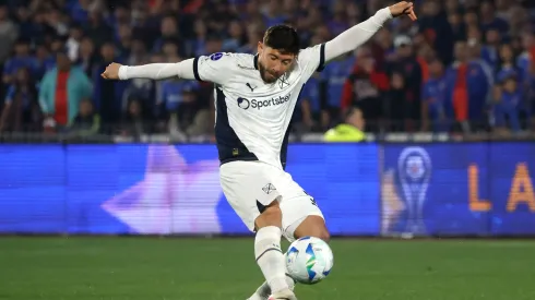 Felipe Loyola tiene chance de ir al fútbol brasileño