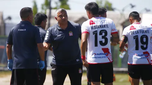 Curicó Unido busca luchar por el ascenso.