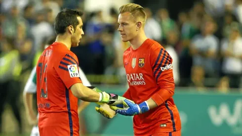Ter Stegen tuvo una fuerte pelea por la titularidad con Claudio Bravo.