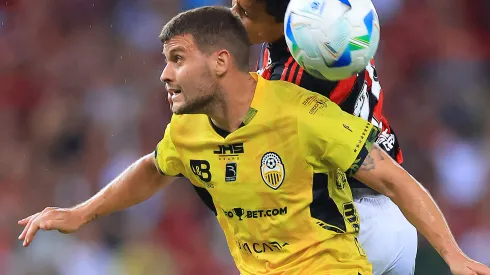 Nuevo refuerzo de Unión La Calera: volante argentino.