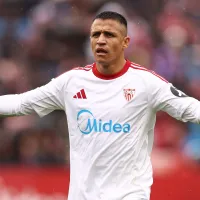 DT del Sevilla apaga con calma la polémica que involucra a Alexis Sánchez: “Son ellos los…”