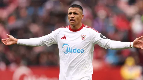 Alexis Sánchez no pudo hacer mucho para evitar una dura derrota.