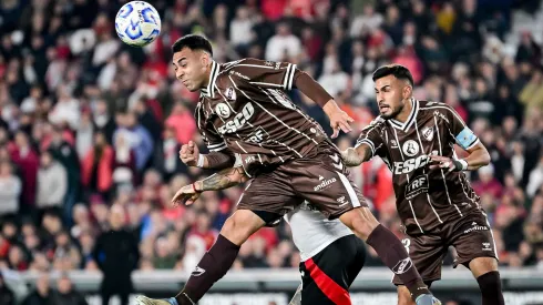 Colo Colo puede perder a Óscar Salomón.