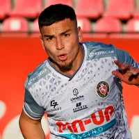 Revelan que Daniel Castro está loco por jugar en Colo Colo: “Es el gran anhelo que tiene”