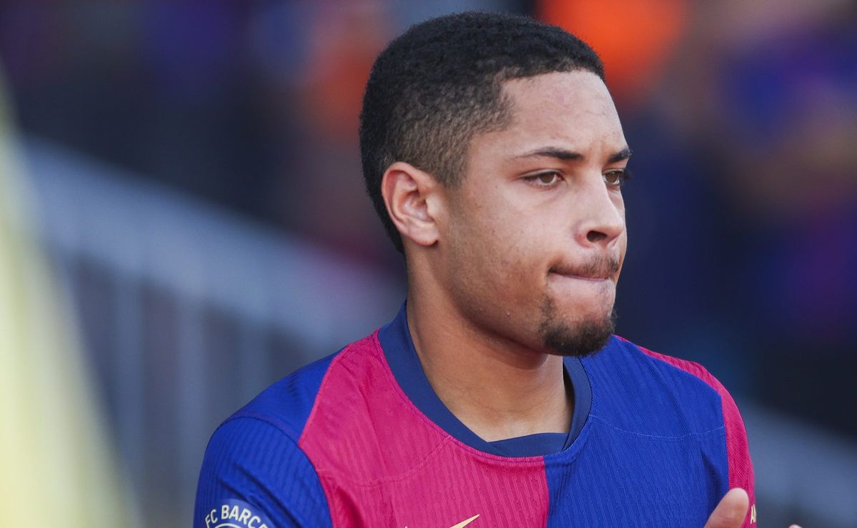 🚨 Barcelona manda Vitor Roque embora e vai ao mercado em busca de estrela mundial