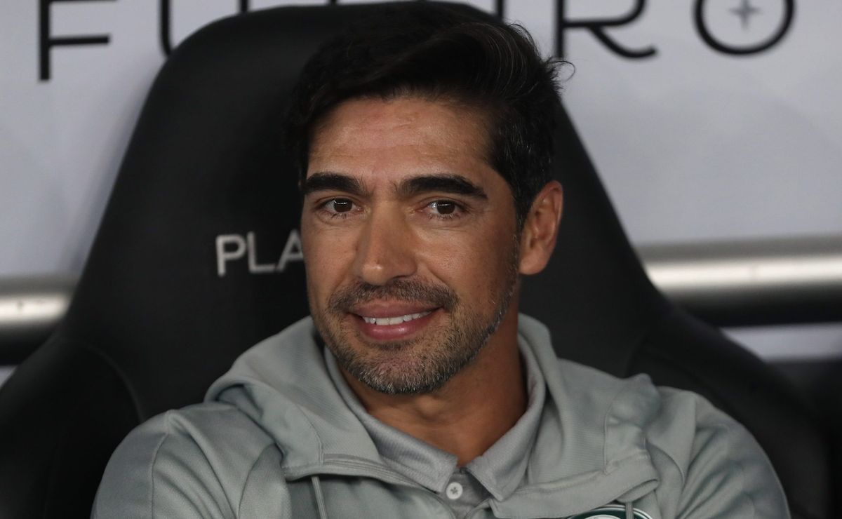 Atacante gringo ex-Roma e Barcelona é oferecido ao Palmeiras de Abel Ferreira