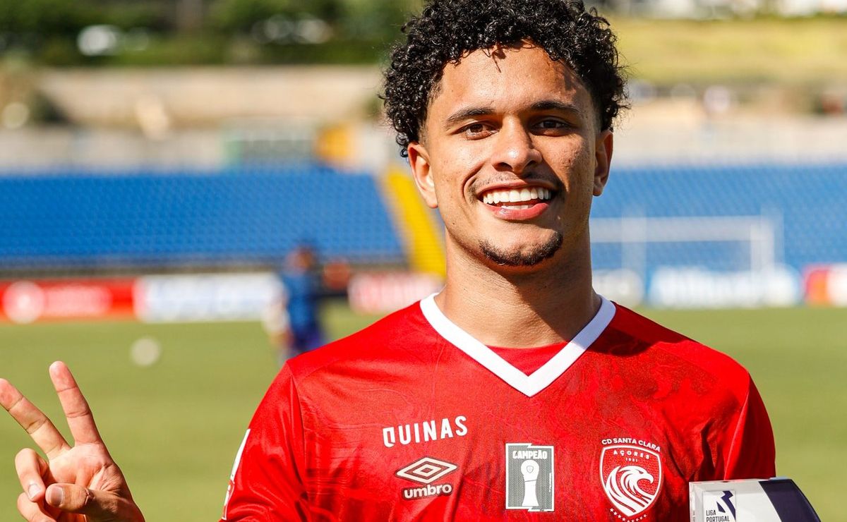 Gabriel Silva Quebra Recorde de Velocidade no Futebol Mundial Gabriel Silva Quebra Recorde de Velocidade no Futebol Mundial