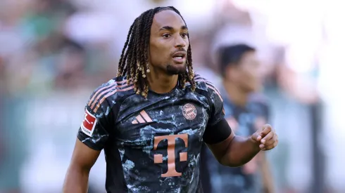 Sacha Boey em ação pelo Bayern de Munique. Foto: Imago