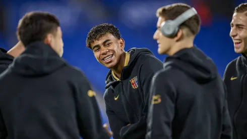 O prodígio Lamine Yamal tem muitos motivos para sorrir (o Golden Boy é mais um deles). Foto: Imago