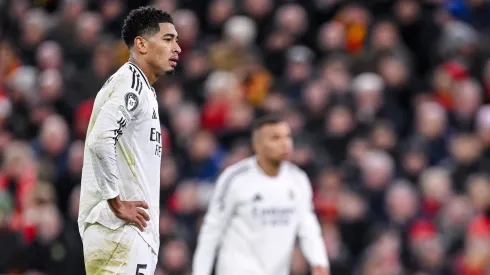 Bellingham e Mbappé durante o jogo contra o Liverpool. Foto: Imago