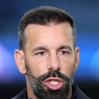 Inglaterra: Ruud van Nistelrooy é o novo treinador do Leicester