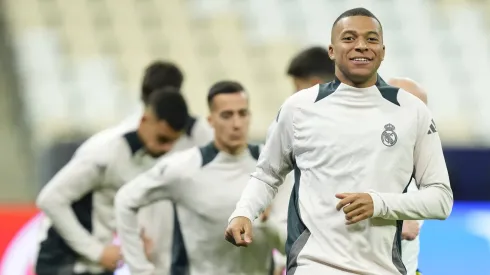 Kylian Mbappé foi convocado e poderá ser opção para o Real Madrid x Pachuca. Foto: Imago
