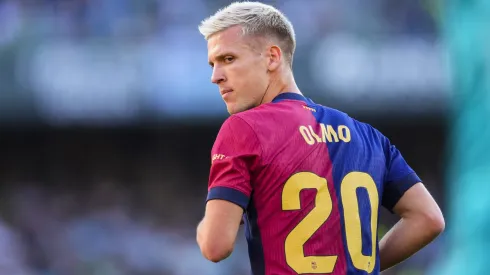 Dani Olmo só conseguiu ser inscrito no Barcelona devido a uma lesão de Christensen. Foto: Imago